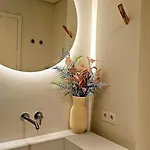 Apartment Sweet Horizon